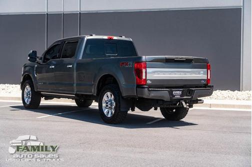 Magnetic Metallic 2020 Ford F-350 Platinum