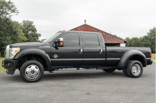 2013 Ford F-450 Lariat