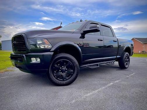 2017 RAM 2500 Big Horn Crew Cab 4x4 6'4' Box