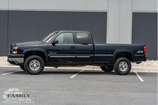 2006 Chevrolet Silverado 2500 LS H/D Extended Cab