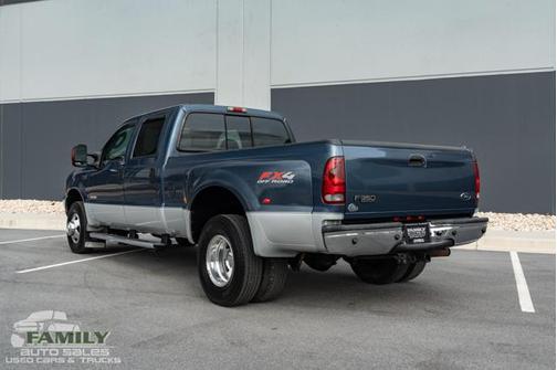 2004 Ford F-350 Lariat