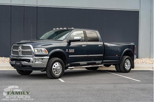 2018 RAM 3500 Laramie Crew Cab 4x4 8' Box