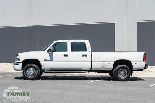 2004 GMC Sierra 3500 SLT Crew Cab
