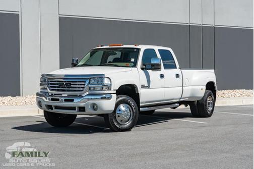 2004 GMC Sierra 3500 SLT Crew Cab