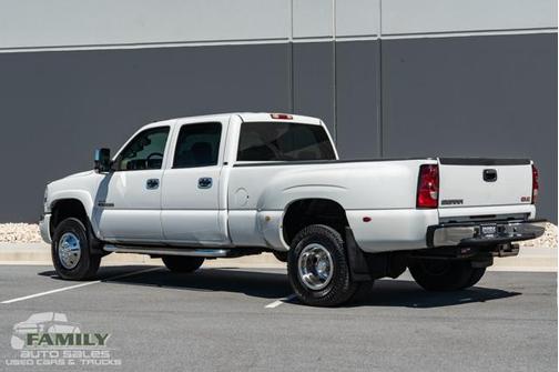 2004 GMC Sierra 3500 SLT Crew Cab