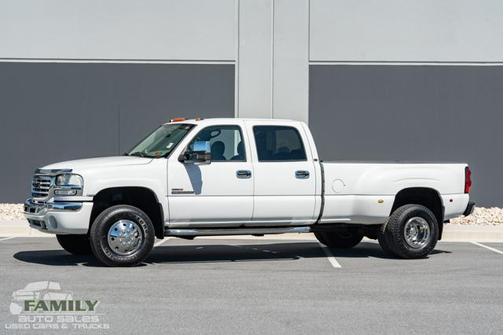 2004 GMC Sierra 3500 SLT Crew Cab
