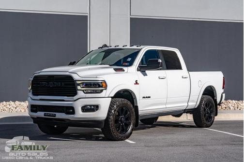2020 RAM 2500 Laramie Crew Cab 4X4 6'4' Box