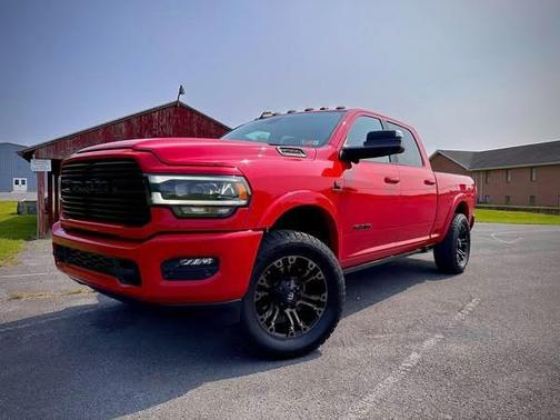 2021 RAM 2500 Laramie Crew Cab 4x4 6'4' Box