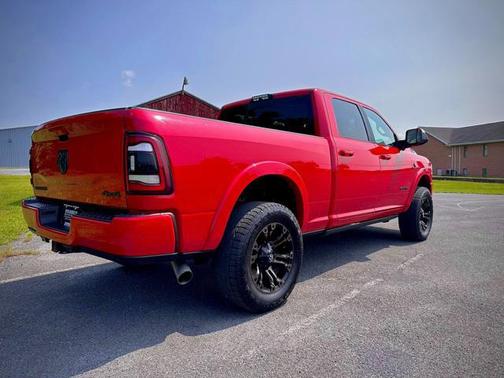2021 RAM 2500 Laramie Crew Cab 4x4 6'4' Box