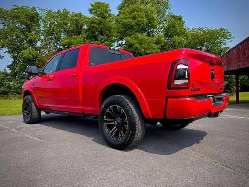 2021 RAM 2500 Laramie Crew Cab 4x4 6'4' Box