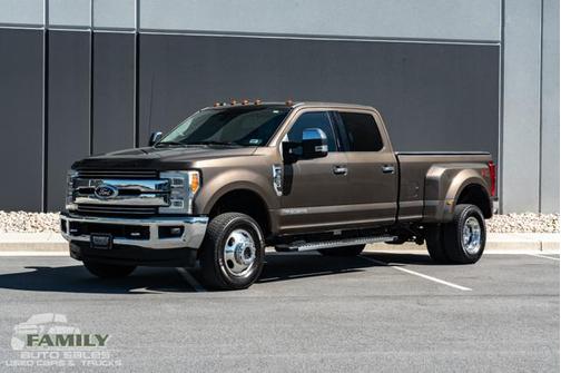 2017 Ford F-350 Lariat