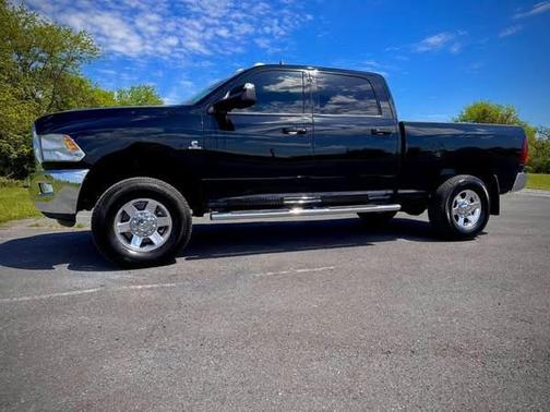 2012 RAM 3500 SLT
