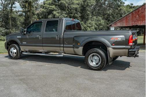 2006 Ford F-350 Lariat