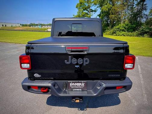 2021 Jeep Gladiator Sport S