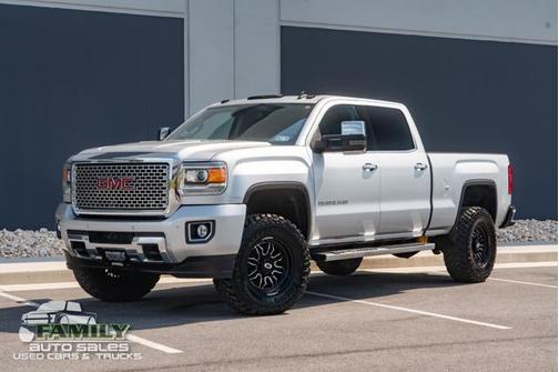 2015 GMC Sierra 2500 Denali