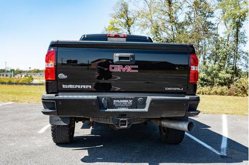 2015 GMC Sierra 2500 Denali