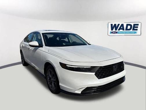 Platinum White Pearl 2024 Honda Accord EX