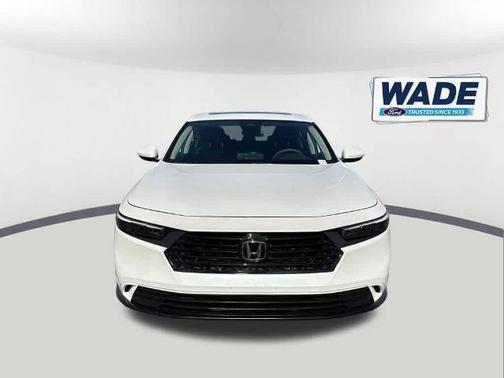 Platinum White Pearl 2024 Honda Accord EX