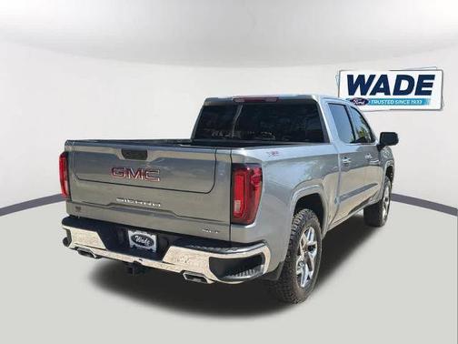Sterling Metallic 2023 GMC Sierra 1500 SLT