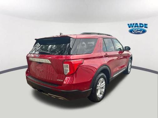 RAPID RED MET TINTED CC 2022 Ford Explorer XLT