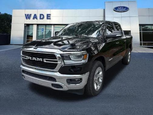 Diamond Black Crystal Pearlcoat 2020 RAM 1500 BIG HORN/LONE STAR