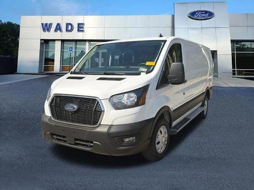 OXFORD WHITE 2024 Ford Transit-250