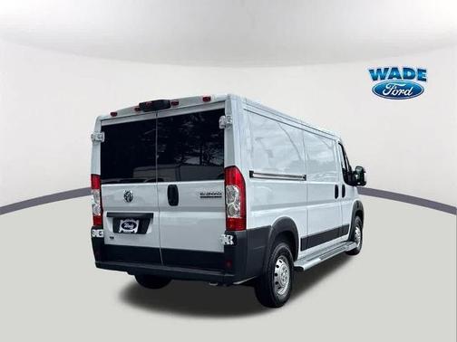 2023 RAM ProMaster 2500 136 WB LOW ROOF CARGO