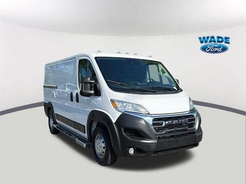 2023 RAM ProMaster 2500 136 WB LOW ROOF CARGO