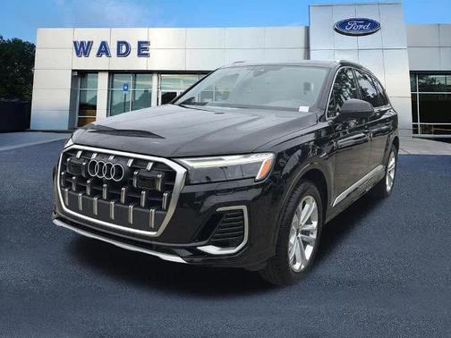 Mythos Black Metallic 2025 Audi Q7 55 QUATTRO PREMIUM