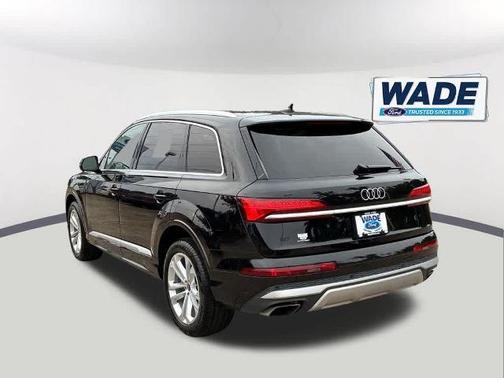 Mythos Black Metallic 2025 Audi Q7 55 QUATTRO PREMIUM