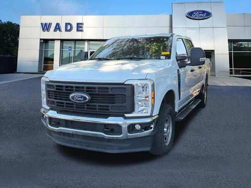 OXFORD WHITE 2024 Ford F-250 XL Truck