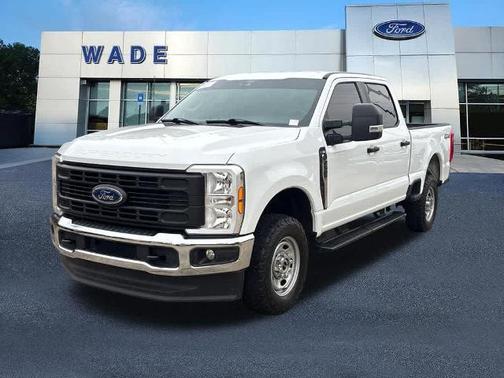 OXFORD WHITE 2024 Ford F-250 XL