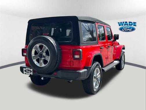 2022 Jeep Wrangler Unlimited SAHARA