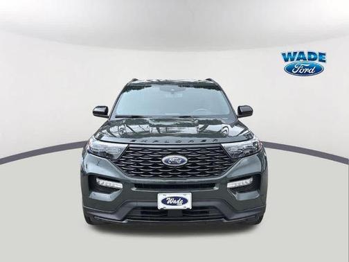 FORGED GREEN METALLIC 2023 Ford Explorer ST-LINE