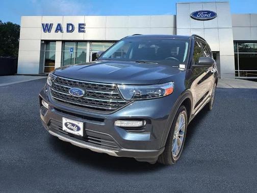 STONE BLUE METALLIC 2022 Ford Explorer XLT
