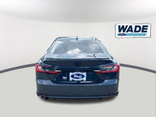 UNDERGROUND 2025 Toyota Camry SE