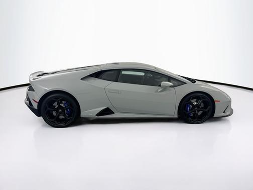 Grigio Hati Metallic 2022 Lamborghini Huracan EVO Base
