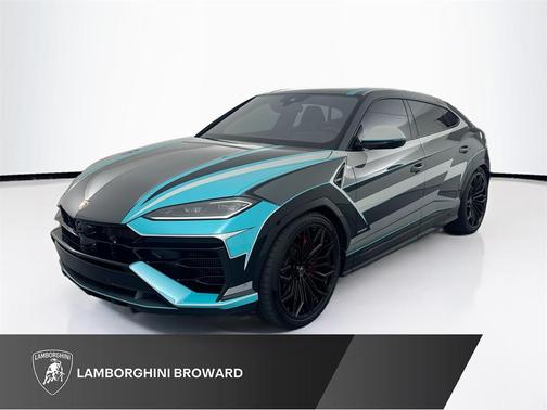 2025 Lamborghini Urus SE