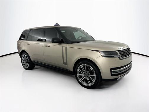 2025 Land Rover Range Rover P400 SE 7 Seat