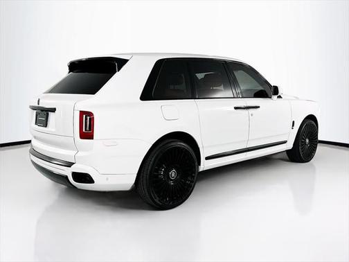 2023 Rolls-Royce Cullinan