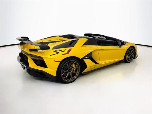 2021 Lamborghini Aventador SVJ Roadster