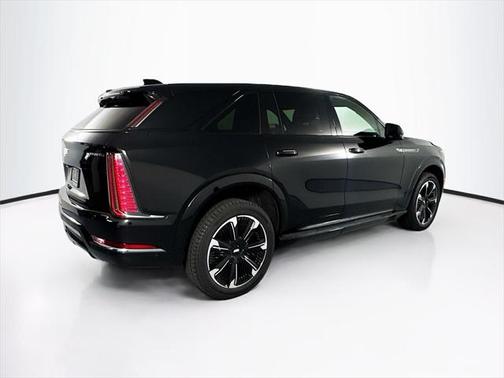 2025 Cadillac Escalade IQ Sport 2