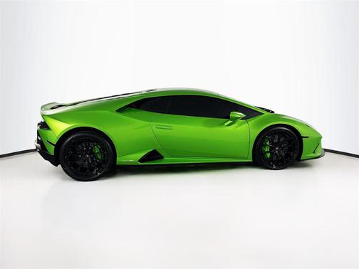 2023 Lamborghini Huracan EVO Coupe RWD