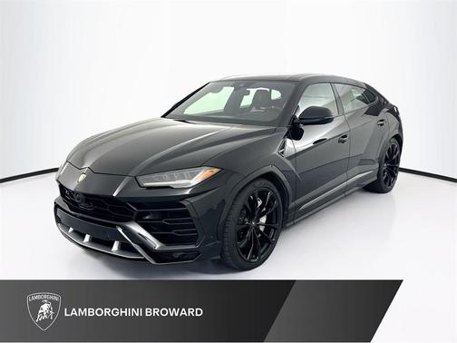 2021 Lamborghini Urus Graphite Capsule