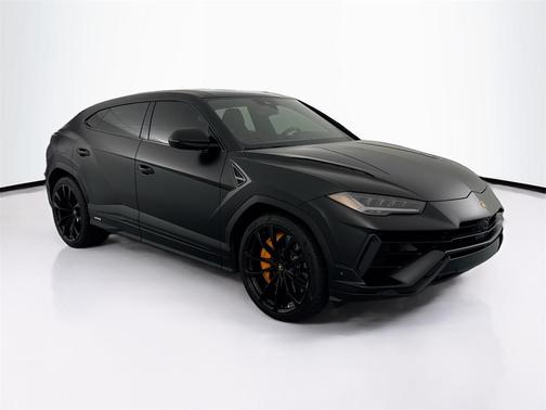 2024 Lamborghini Urus S