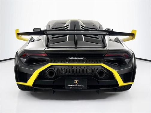 2023 Lamborghini Huracan STO Coupe