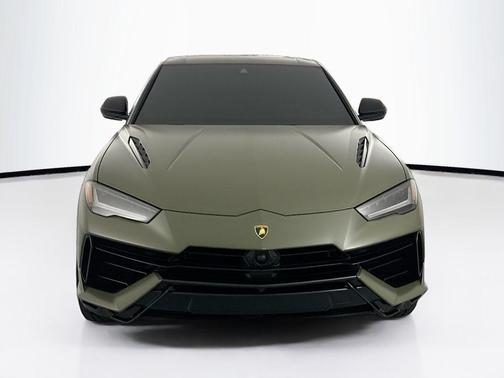 2024 Lamborghini Urus S