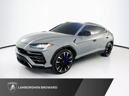 2019 Lamborghini Urus Base