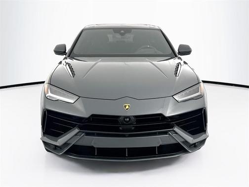 2024 Lamborghini Urus S