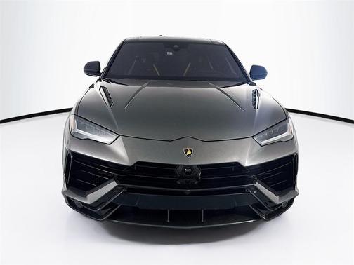 2024 Lamborghini Urus Performante
